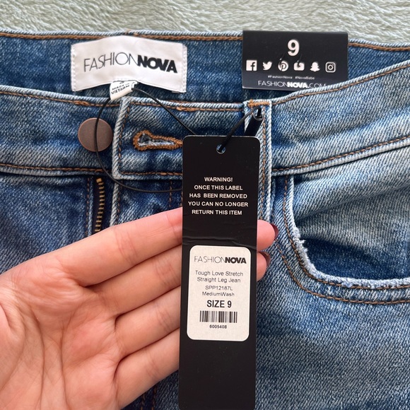 Straight Leg Jeans - Picture 3 of 5